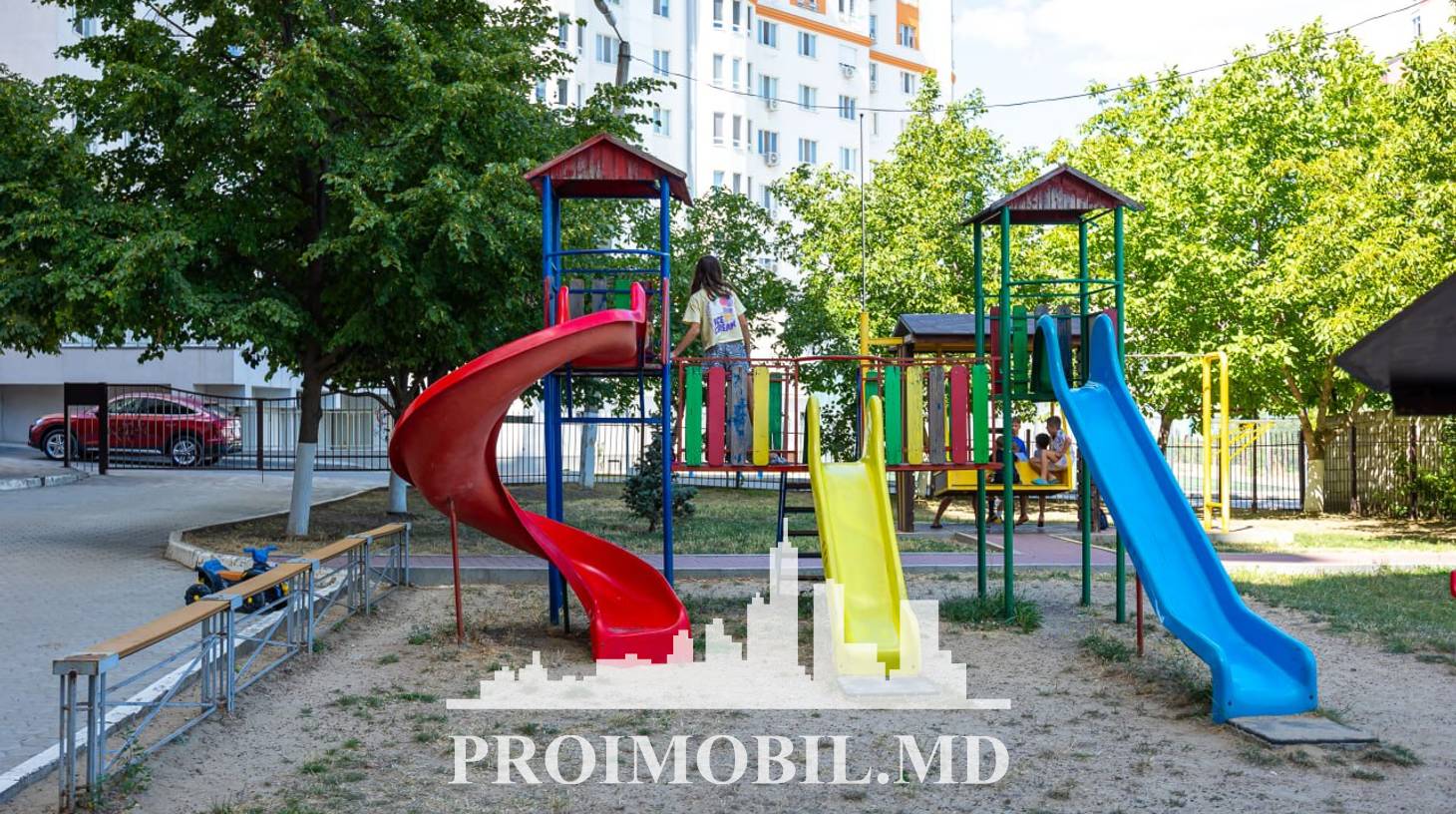 https://images.proimobil.md/kQDP7NvJPftOmIGrKbfBrJ6aOnhcJ10kgXJw2Zr5EaY/watermark:0.75:so:0:30:0.39/resize:fill:1460:816:1/gravity:ce/bG9jYWw6Ly8vZXN0YXRlL2xyLzU4NTFlMzA4LWExZGUtNDdiMy1hYTU5LTk0OTQ4OTY0NzlmOS5qcGVn