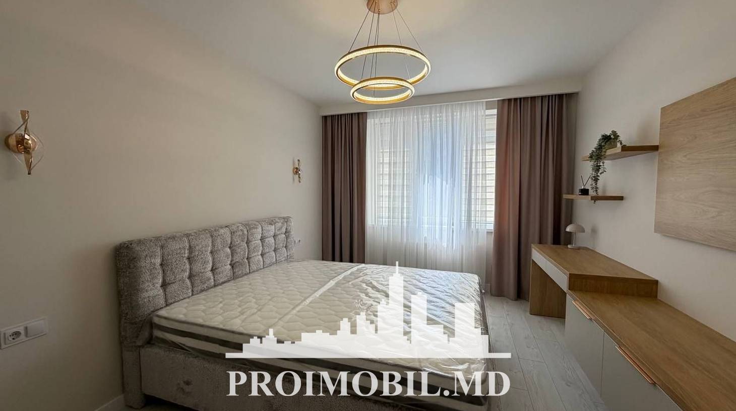 https://images.proimobil.md/kSpD5W_NZLwv3r7GndTU5dQwT4RoK0tULpLPRrB9aQ8/watermark:0.75:so:0:30:0.39/resize:fill:1460:816:1/gravity:ce/bG9jYWw6Ly8vZXN0YXRlL2xyLzI5ZjQyNzk4LTA0NGMtNGNlZi1hMGJlLTk2OThiZmU5ZGMyMi5qcGVn