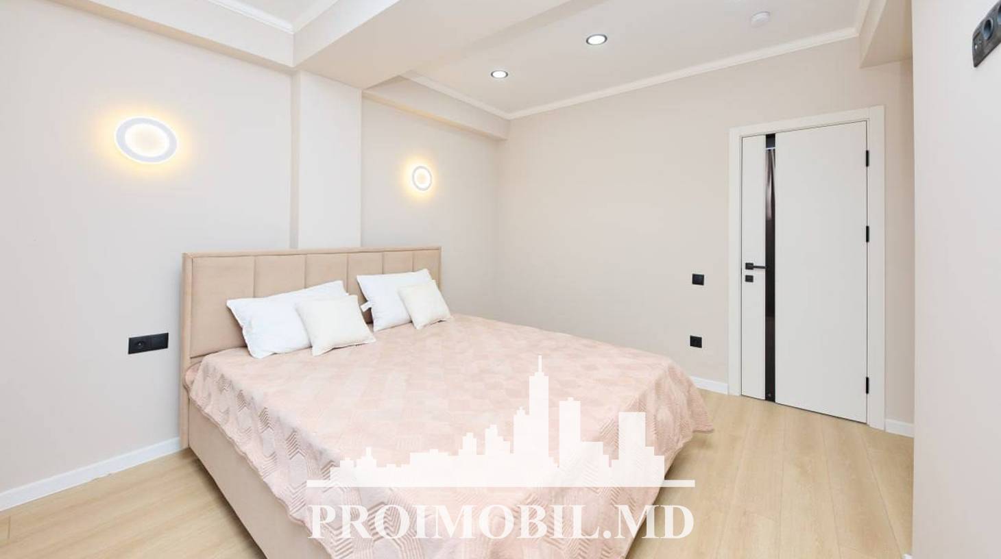https://images.proimobil.md/kTGPmcdlVwA2Jf74pLKkukeGwW70WeKjbxVS8sP0jh8/watermark:0.75:so:0:30:0.39/resize:fill:1460:816:1/gravity:ce/bG9jYWw6Ly8vZXN0YXRlL2xyLzE5NjZlMDZjLTE5OTAtNDEzOC1hZTEzLTg3YjUzYzdmNjI2Mi5qcGVn