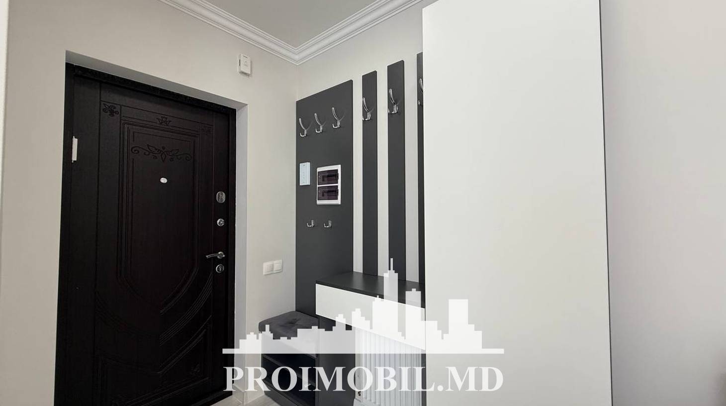 https://images.proimobil.md/kUMLSeUpQuHS8waOB5hrHLyPQwtc6CXlCdjvN9-Uwmk/watermark:0.75:so:0:30:0.39/resize:fill:1460:816:1/gravity:ce/bG9jYWw6Ly8vZXN0YXRlL2xyLzQ3NTVlNDUwLTc4OGUtNDY5MC1iM2UyLTU1Mjk0NTA0NDI2Ni5qcGVn