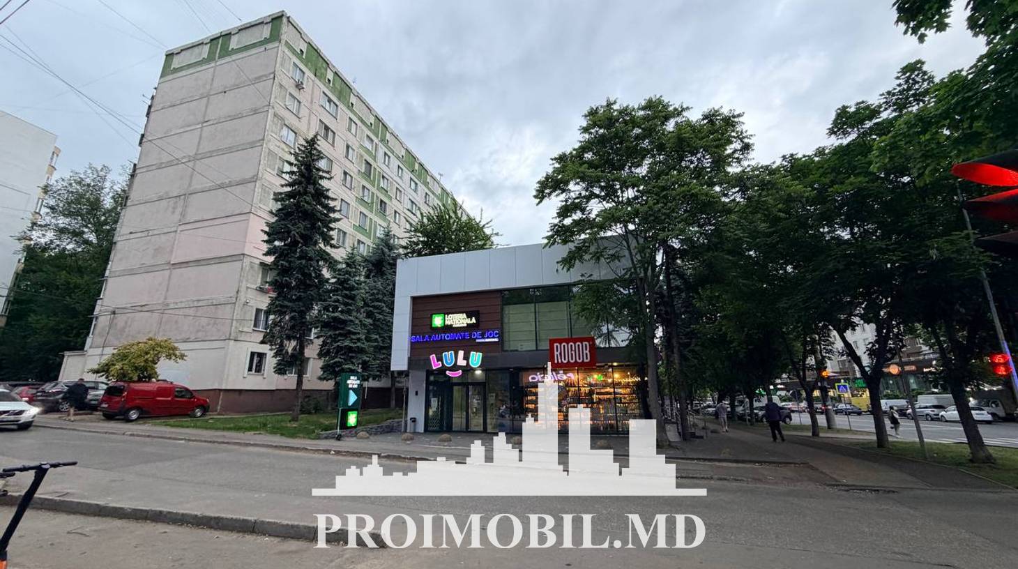 https://images.proimobil.md/kVGEilerQHwc5AWrOPncQ9JhERAM8GGVN6QhoPQqhAM/watermark:0.75:so:0:30:0.39/resize:fill:1460:816:1/gravity:ce/bG9jYWw6Ly8vZXN0YXRlL2xyL2Q1ZDljODQ2LTdiOWUtNGRkYi05ZWIwLTg4YThmNzBkNGM1MC5qcGVn