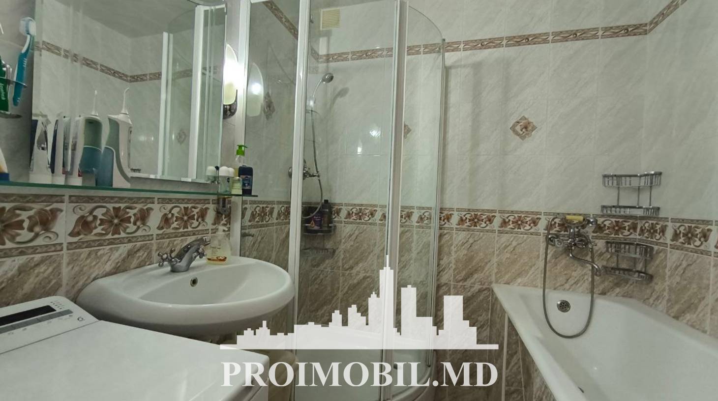 https://images.proimobil.md/kcFfJNdJmwjau5BCkSEksF2fQd9mmEg8i03ulVlQc8A/watermark:0.75:so:0:30:0.39/resize:fill:1460:816:1/gravity:ce/bG9jYWw6Ly8vZXN0YXRlL2xyL2FhYjcyMjI2LWE4N2MtNDcyZC05MzhjLTkzZDRkM2VhNmM2OC5qcGVn