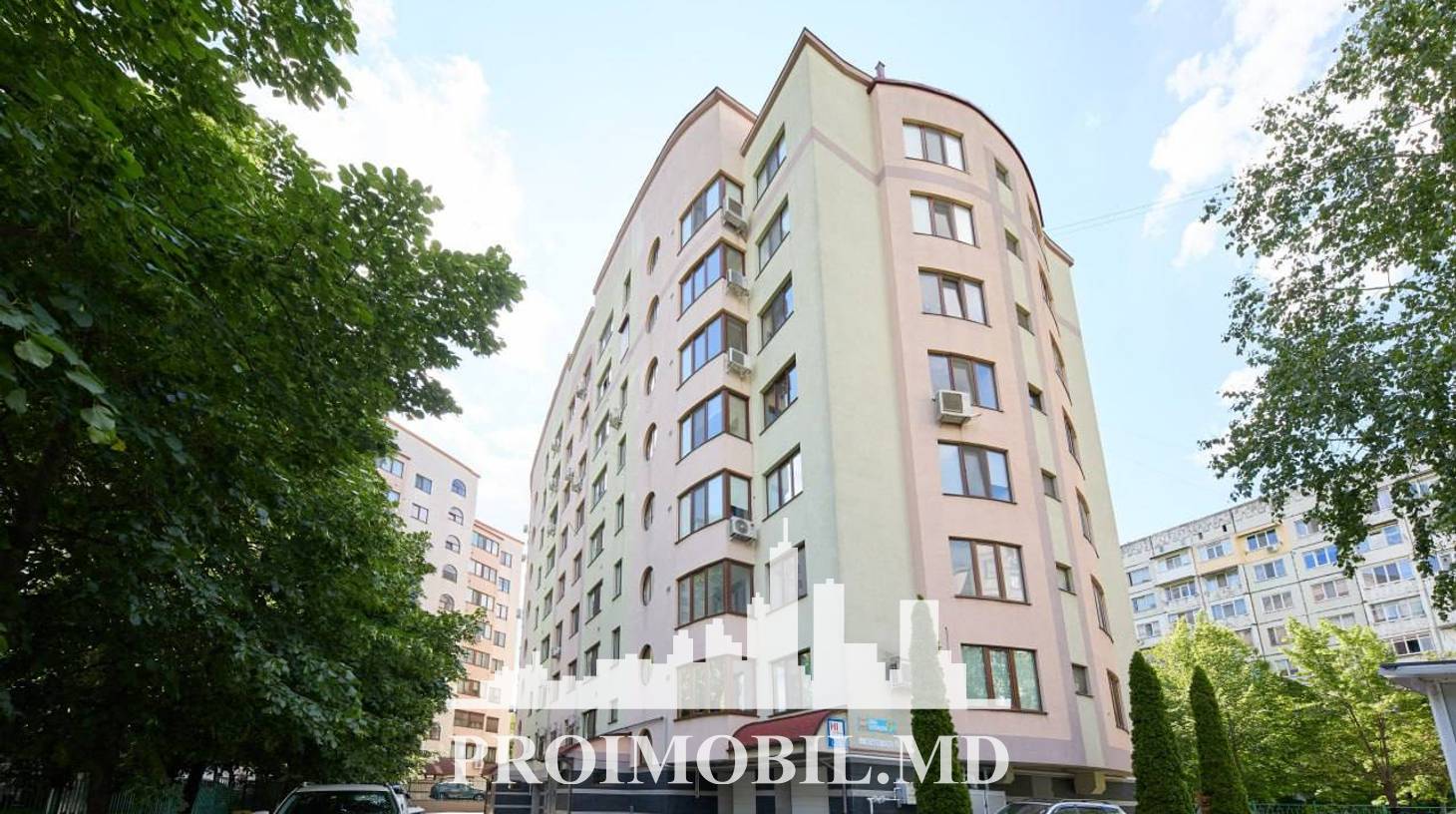 https://images.proimobil.md/keGRChNcJPM6uAedjMj8UYD-rNF1He7da7Wh7zdpIL4/watermark:0.75:so:0:30:0.39/resize:fill:1460:816:1/gravity:ce/bG9jYWw6Ly8vZXN0YXRlL2xyL2ViOGQxZGUwLWE2MDQtNDFiNC1hYjVlLTZiZTlkNGM4YjA1Ni5qcGVn