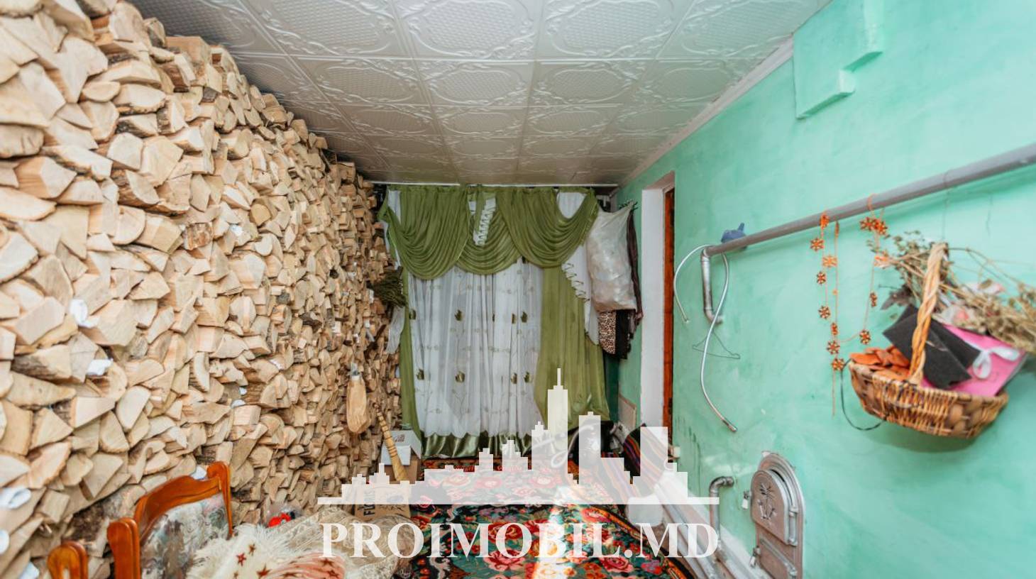 https://images.proimobil.md/keilGxaNYVQy90LVlSGSdd22fqTlPDhk3IUS91_lkXk/watermark:0.75:so:0:30:0.39/resize:fill:1460:816:1/gravity:ce/bG9jYWw6Ly8vZXN0YXRlL2xyLzYyNmNmNjg3LWE3MjQtNDI4Ny1hNDA4LTVmOWMzZWQ3NGQ0OC5qcGVn