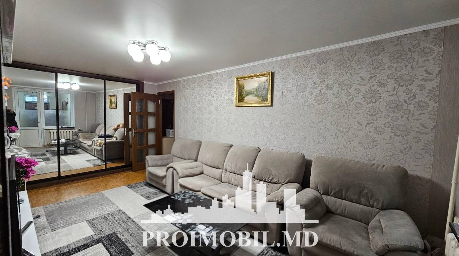 https://images.proimobil.md/klK4vHSSU3u5nZB6Kup6PJaH2XGM4L5NgFcxRcU8CIY/watermark:0.75:so:0:30:0.39/resize:fill:1460:816:1/gravity:ce/bG9jYWw6Ly8vZXN0YXRlL2xyLzk5MmMwYjdlLTY1YTUtNDFiNy05YTM0LTJiNjJlZjM1MzIwNi5qcGVn