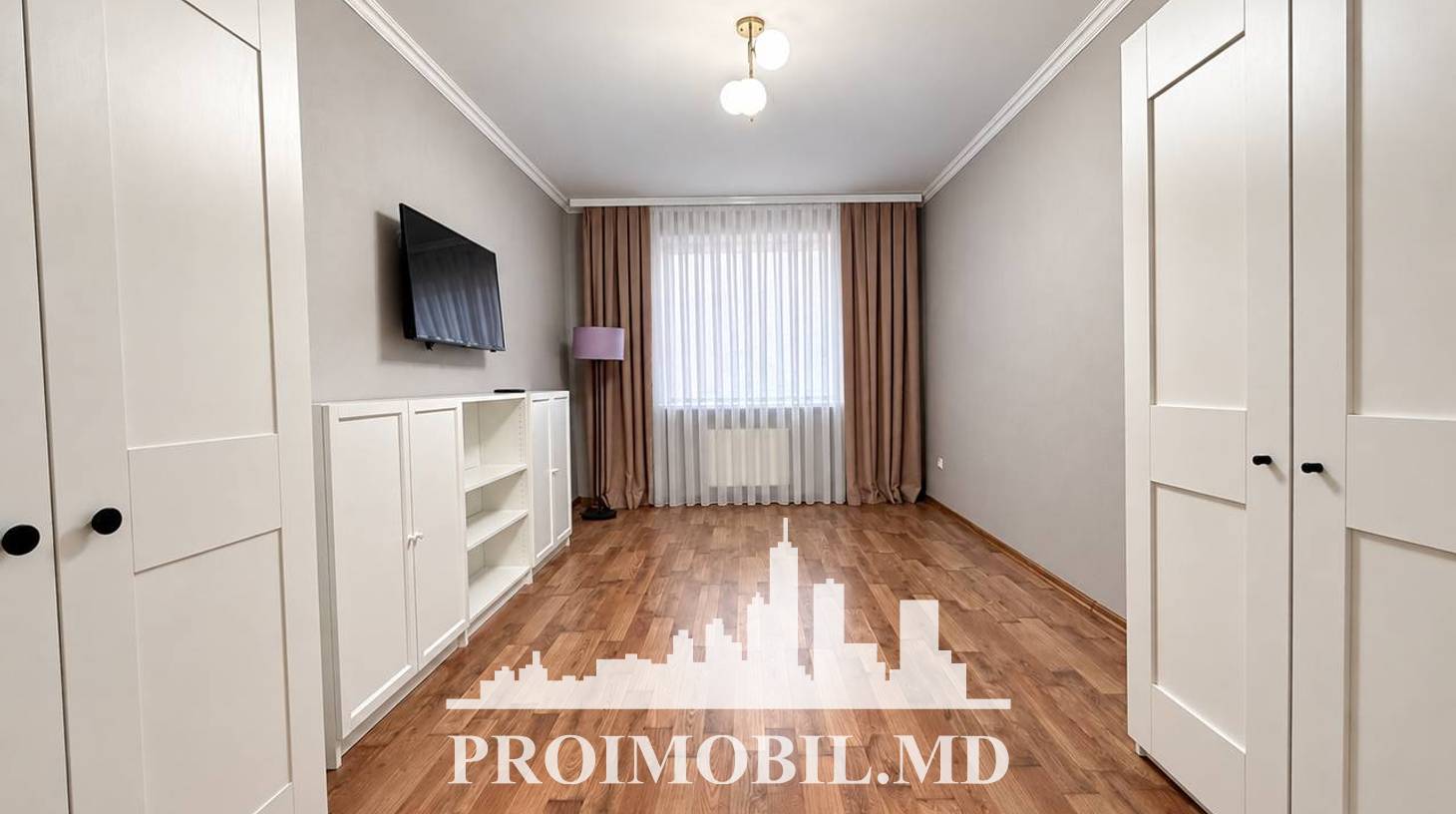 https://images.proimobil.md/kpsOovI9JzmEhsmS-Z-xgFn7PsspMYHQebDdamrt26Q/watermark:0.75:so:0:30:0.39/resize:fill:1460:816:1/gravity:ce/bG9jYWw6Ly8vZXN0YXRlL2xyLzRkY2E2MDQ5LTllYjctNDgzMy04NzgwLWMxZGNjMTc3NjA4My5qcGVn