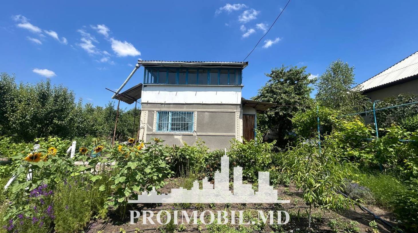 https://images.proimobil.md/kpvjqUI4h-fLOs68xHgDrLjfPLzhCAiJBqVgB1ZZGg0/watermark:0.75:so:0:30:0.39/resize:fill:1460:816:1/gravity:ce/bG9jYWw6Ly8vZXN0YXRlL2xyLzgyYWRmMDNkLWViZTctNDg1Yi05YjIxLTRlNjE3MjFkYmZjNC5qcGVn