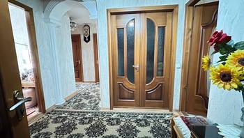 https://images.proimobil.md/ktEIi9LiPov26ysM9jjhKenDOVMpKTLFTtU4_2ufQDg/resize:fill:350:198:1/gravity:ce/bG9jYWw6Ly8vZXN0YXRlL2xyLzFmMWFmYjgxLWEyNmEtNDRlNy1iY2ZhLTlhNTU5NDhjNjY3Yi5qcGVn