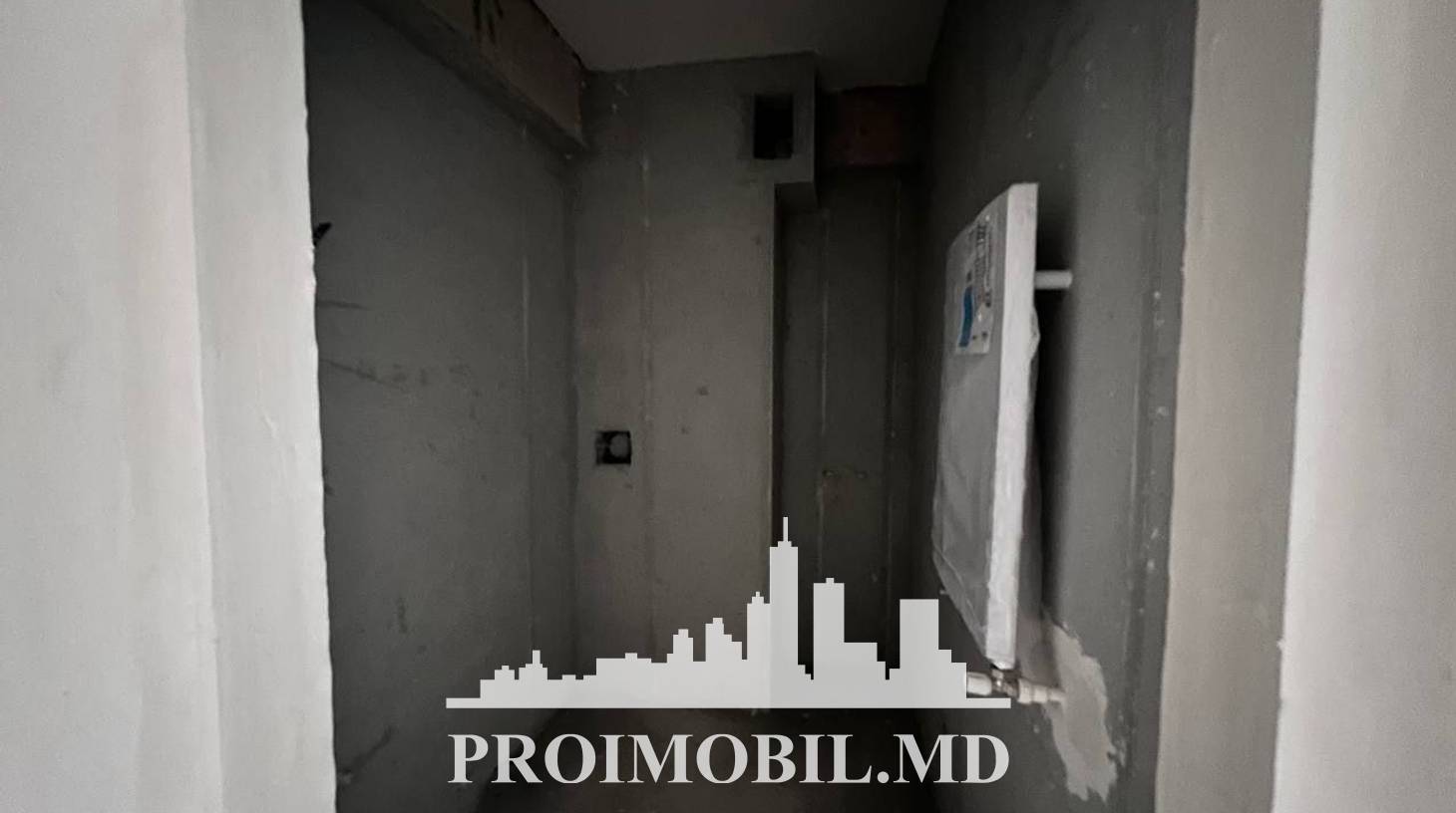 https://images.proimobil.md/kwexdr2EGfAmNBp-rfzGp8vSdgYw006YJysBofsO-V0/watermark:0.75:so:0:30:0.39/resize:fill:1460:816:1/gravity:ce/bG9jYWw6Ly8vZXN0YXRlL2xyLzVhMGRmZGNhLTM0N2YtNGIyYi1iZTNhLTM3ZDZjZWMxOGI5NS5qcGVn