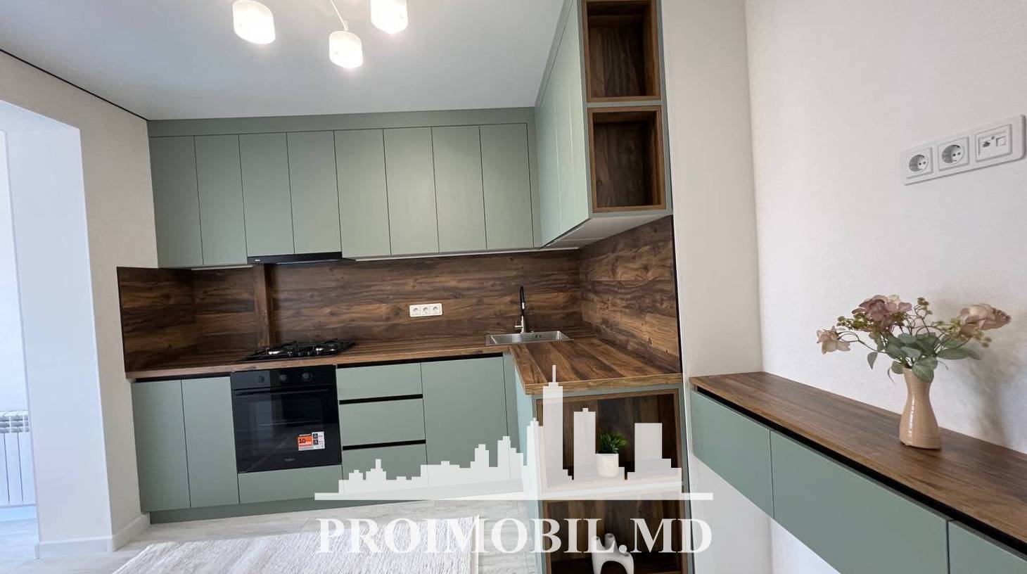 https://images.proimobil.md/ky9v0c8OqR_9Xv6QwOVzZAw4fClG4uuy1SGCSoZAf9o/watermark:0.75:so:0:30:0.39/resize:fill:1460:816:1/gravity:ce/bG9jYWw6Ly8vZXN0YXRlL2xyL2ZhYjQzZTU1LTNhODktNGUzZS1hYTI0LWQ3YjEwOTQwMGEwMC5qcGVn
