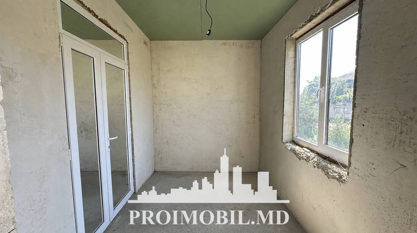 https://images.proimobil.md/kyAQ_9XnH28fNhGoIVV9a0M1iUNSBT-Op3lhSvU8n1A/watermark:0.75:so:0:30:0.39/resize:fill:1460:816:1/gravity:ce/bG9jYWw6Ly8vZXN0YXRlL2xyLzVhYzg5Y2JkLTRjYTUtNDU3YS1iMTNiLTk5ZGE1MGJiMmRiZS5qcGVn