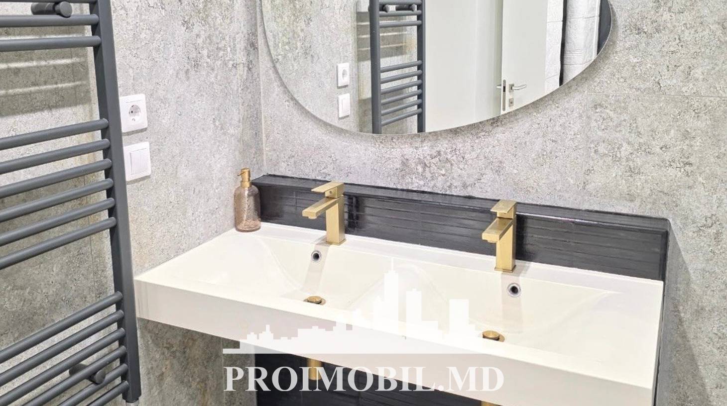 https://images.proimobil.md/kzVqzPr1mzmBN0TnxjtbX9BxTkCLBvTxhXMHIbQ3nq0/watermark:0.75:so:0:30:0.39/resize:fill:1460:816:1/gravity:ce/bG9jYWw6Ly8vZXN0YXRlL2xyL2I3NzIwZjkzLTA1NTItNGE2NS05MzEzLTNlMmQ5NGQ1N2I2My5qcGVn