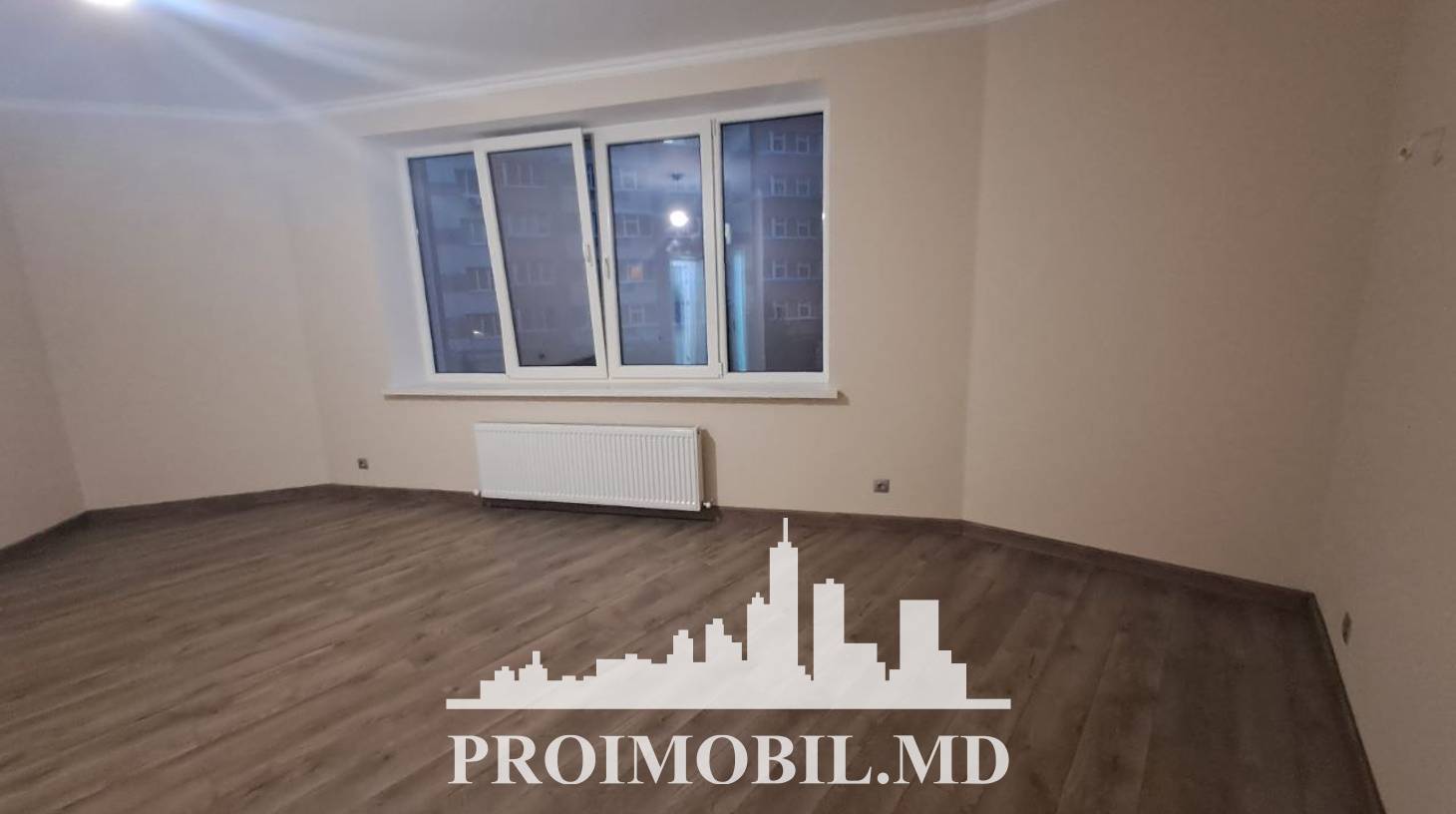 https://images.proimobil.md/l4Ay_-6z_JbW4XHD4eoCavQlOqbz5nt4sDoHBuV1gfM/watermark:0.75:so:0:30:0.39/resize:fill:1460:816:1/gravity:ce/bG9jYWw6Ly8vZXN0YXRlL2xyLzk5MGZkMzNlLWExNmItNDk4Yy04MWZjLTQ4NDY3NmUzOGE4OC5qcGVn