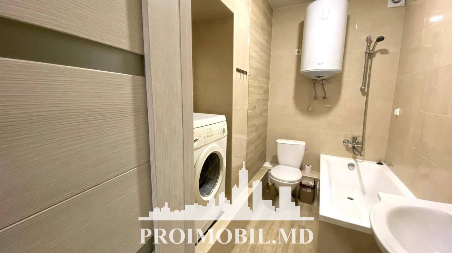 https://images.proimobil.md/l70qNTNTOTAvZ50ENJPnG4Q7dV5OSOuYp46G-Pfm_S0/watermark:0.75:so:0:30:0.39/resize:fill:1460:816:1/gravity:ce/bG9jYWw6Ly8vZXN0YXRlL2xyL2MxYTI2MDgyLWEyZTUtNDM2Mi1iZjlhLTBlNDEyOGQ0ZGIzZi5qcGVn