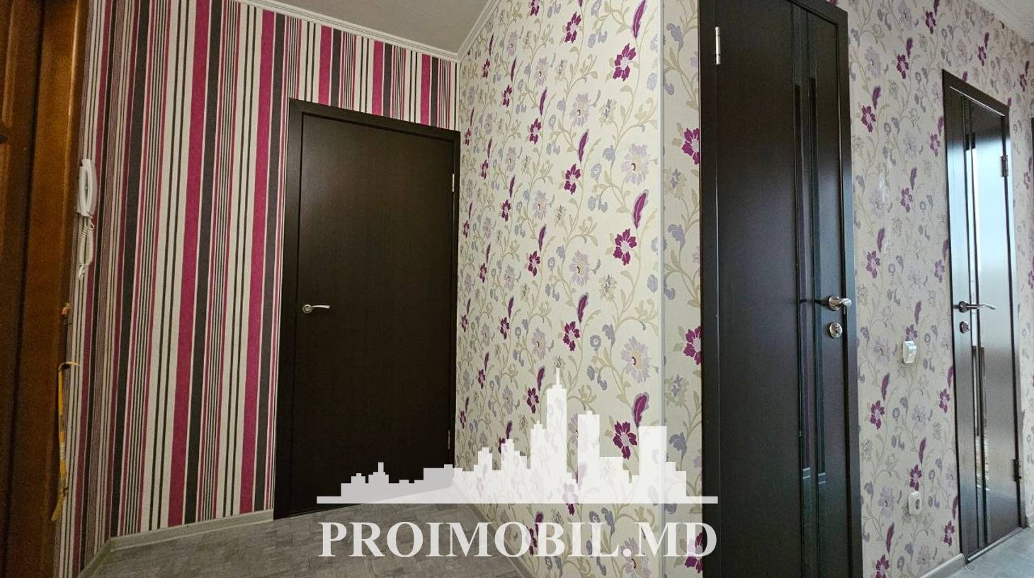 https://images.proimobil.md/l7oCPB2ueSXDj4m4QLB_Uqud-hjYbx1FUK_SGE7nCEQ/watermark:0.75:so:0:30:0.39/resize:fill:1460:816:1/gravity:ce/bG9jYWw6Ly8vZXN0YXRlL2xyL2VhMzg0M2E3LTJjYWYtNGMwZC1hNWNmLTFjMjk1MmZlNTEyYy5qcGVn