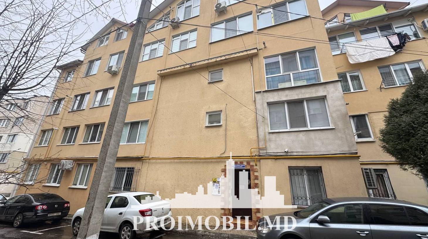 https://images.proimobil.md/lKd31mUGO0Zkz6r8OxhEz4obzdFuLsVicg-CUQQw1nE/watermark:0.75:so:0:30:0.39/resize:fill:1460:816:1/gravity:ce/bG9jYWw6Ly8vZXN0YXRlL2xyLzgyMzYyODY0LTQ2ZjUtNGI2Yi1iYjlkLWFiZGM1NTQ3NDNiNC5qcGVn