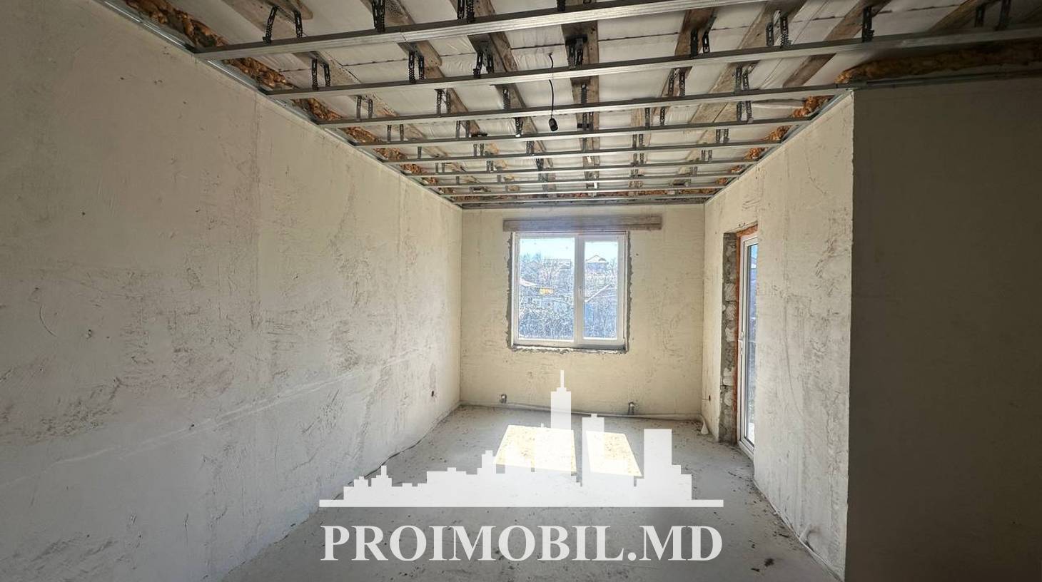 https://images.proimobil.md/lRN6fQfVjY8pUzpwGVmx2QUJdT_VMeikq176Zm_7lN4/watermark:0.75:so:0:30:0.39/resize:fill:1460:816:1/gravity:ce/bG9jYWw6Ly8vZXN0YXRlL2xyLzE5ZTdjZTEyLWUxMDgtNDI4ZC1iNDg3LWE0YzQ3ZGQ0NTk0NC5qcGVn