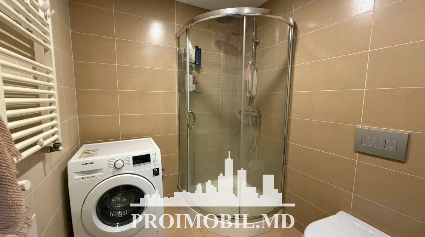 https://images.proimobil.md/lSSNhrsv_XZAGvxe6WYTfPzi8sGdvZ0gGZV9u5QAhAQ/watermark:0.75:so:0:30:0.39/resize:fill:1460:816:1/gravity:ce/bG9jYWw6Ly8vZXN0YXRlL2xyLzY0NDBlNDYwLWQxNGItNDI5Mi04ODE4LTIzYjE3ZDI5YThmOS5qcGVn