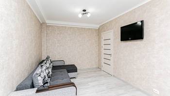 https://images.proimobil.md/lVbAdLrbQLjmZfPoI8avp2uQE-uYF7kSh6ybO3EpInc/resize:fill:350:198:1/gravity:ce/bG9jYWw6Ly8vZXN0YXRlL2xyL2I2ZGJjOWU2LTgyNGItNGYwNS04ZTZiLWEwOWM2NGYzZWM5Yi5qcGVn