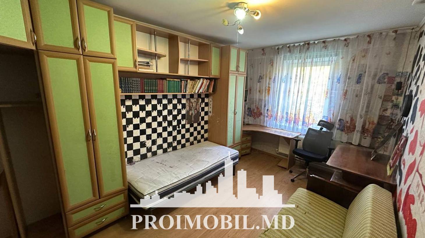 https://images.proimobil.md/lX47VF6gbiKo4elYU-Of8TgUukDZs6dJd0rB8KXtpD4/watermark:0.75:so:0:30:0.39/resize:fill:1460:816:1/gravity:ce/bG9jYWw6Ly8vZXN0YXRlL2xyL2FmNjE4Y2RmLTdkMTQtNDFiMS05NTI2LWQ1ZGY1MzU2MWMzOS5qcGVn