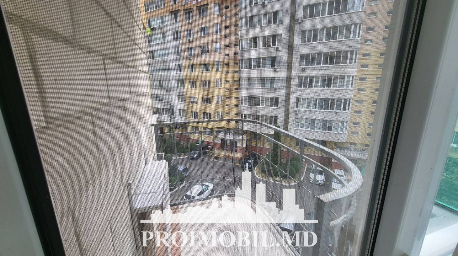 https://images.proimobil.md/lXBW-2niYsl1V57sjx4HLCsxU3YQ761YR4QRtzAWLMk/watermark:0.75:so:0:30:0.39/resize:fill:1460:816:1/gravity:ce/bG9jYWw6Ly8vZXN0YXRlL2xyL2IzOTQ2OWQyLTA1N2EtNDczMC1iN2I5LTliOGNiZTMxMjBhNy5qcGVn
