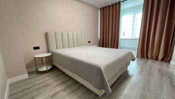 https://images.proimobil.md/lb1opASV3hfc2Ff-lG4847_pA7fpwgNKZz5-tfaBoyo/resize:fill:350:198:1/gravity:ce/bG9jYWw6Ly8vZXN0YXRlL2xyL2JjZjNkNThhLWVkNDItNDE0OS1hOTE4LThlMDA3NjUwN2RkZC5qcGVn