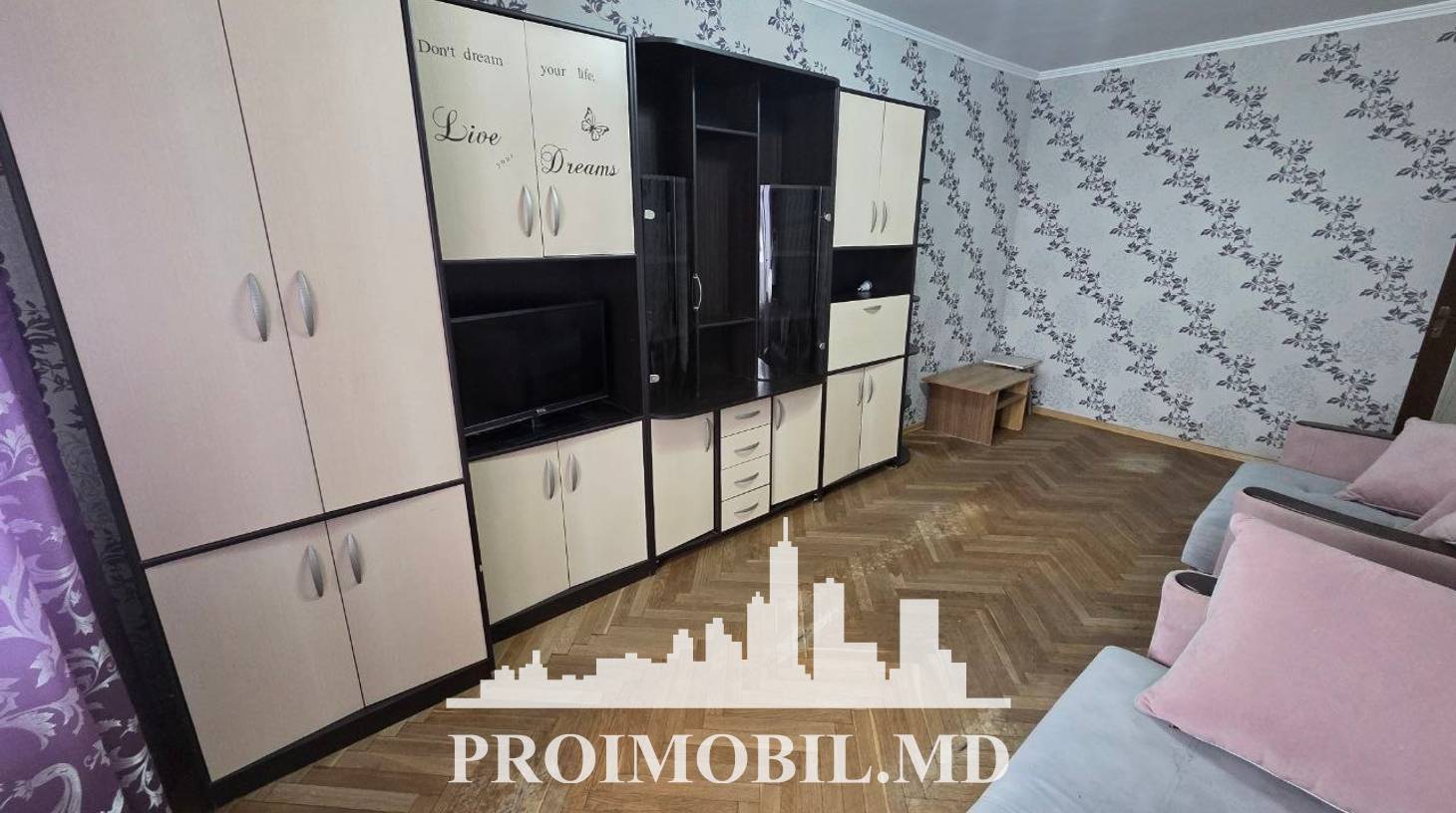 https://images.proimobil.md/le-zsdjeT6VG3i7aPKvkF9bh-KWzt0Vuz_co9-yyut0/watermark:0.75:so:0:30:0.39/resize:fill:1460:816:1/gravity:ce/bG9jYWw6Ly8vZXN0YXRlL2xyLzMyODhjY2U3LWY1YjQtNDVkZS1iYmNjLTBlMmZhNzdmMTBhMS5qcGVn