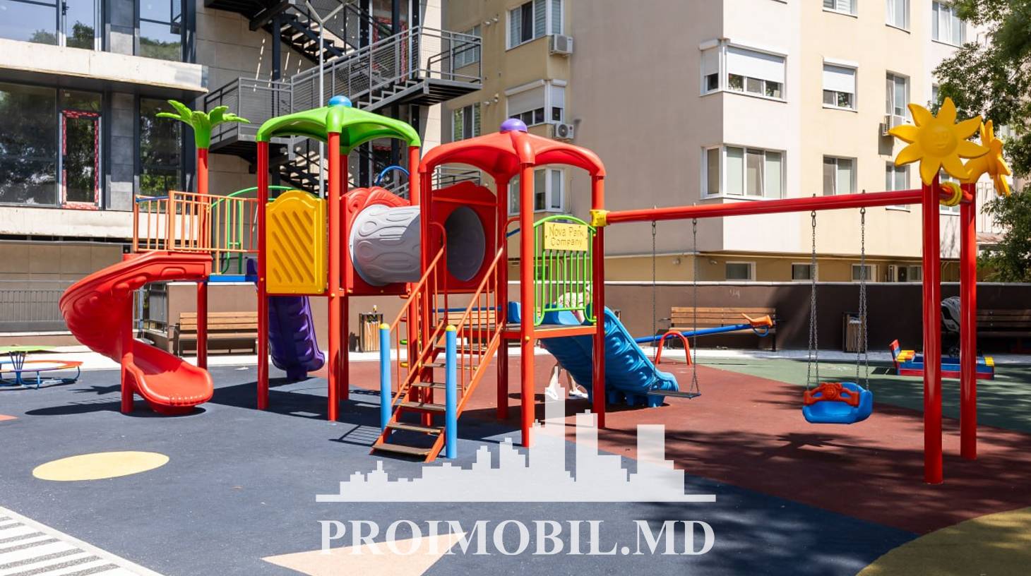 https://images.proimobil.md/leMchto6mK65Wg2A5j8Bi07dc7GFfiwDUQb1pHDX8nU/watermark:0.75:so:0:30:0.39/resize:fill:1460:816:1/gravity:ce/bG9jYWw6Ly8vZXN0YXRlL2xyLzg3NjA1ZDVjLTIxN2YtNGRjMC1iNzJlLTE0ZTc3MGUzYzdmZi5qcGVn