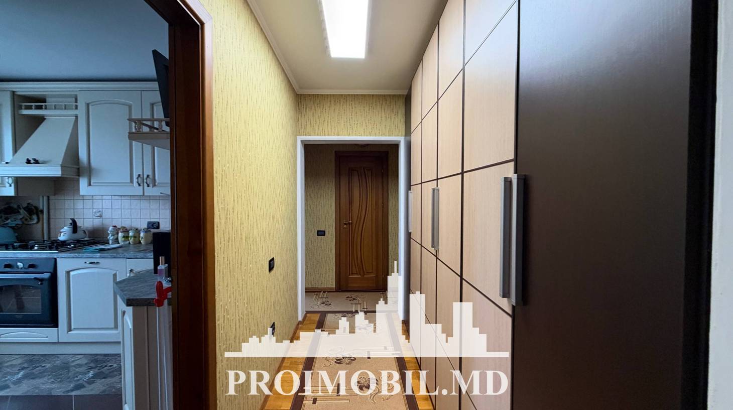 https://images.proimobil.md/lfEHFX6u0OX3goQjE_7lWhAUz-WkP6KPRSg9pbzmv2U/watermark:0.75:so:0:30:0.39/resize:fill:1460:816:1/gravity:ce/bG9jYWw6Ly8vZXN0YXRlL2xyLzdjYmEzMTkxLTJiNjYtNDc2ZS1hZjlmLTZlMmRkOGQ0NTg5Zi5qcGVn