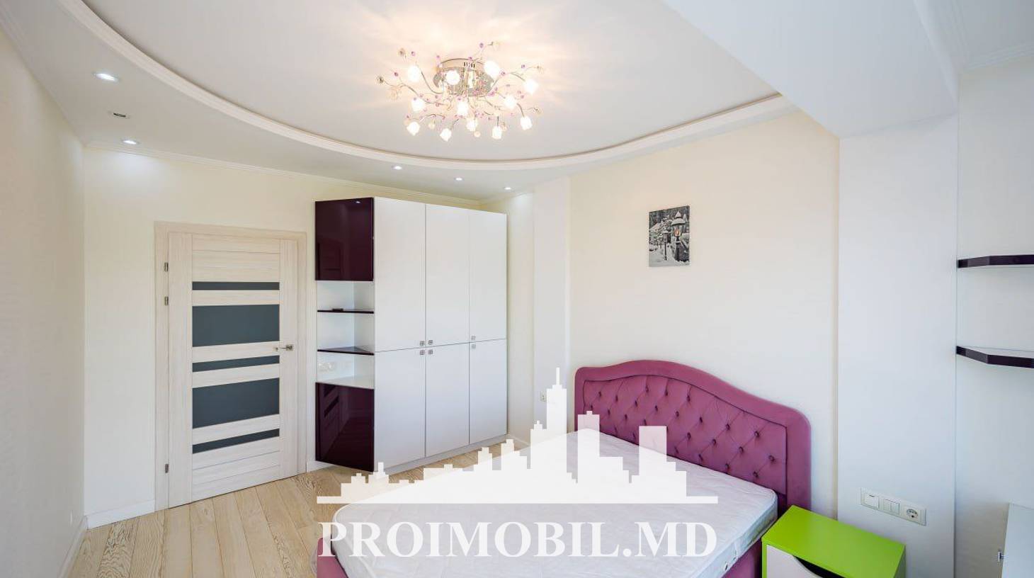https://images.proimobil.md/lfl9eBw1Z4RflSrx4nf7KHuVhn-xOMc8XoBqrM88Mmc/watermark:0.75:so:0:30:0.39/resize:fill:1460:816:1/gravity:ce/bG9jYWw6Ly8vZXN0YXRlL2xyL2I0NzA4YWMwLTA0YjItNDg2OS05NTRhLTQ1NmE1NDc5OTllMS5qcGVn