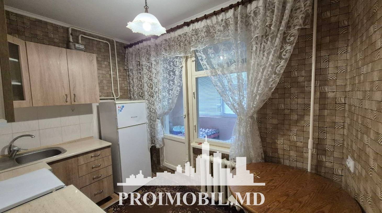https://images.proimobil.md/lgxesBIxjj4S0UNywAIv9l2iXIvsdFJGWq_cdavc20Q/watermark:0.75:so:0:30:0.39/resize:fill:1460:816:1/gravity:ce/bG9jYWw6Ly8vZXN0YXRlL2xyL2E5MWQxMTllLTY5MmUtNGEzNi04ZTE4LWU3NWQyODIyYzMwYy5qcGVn