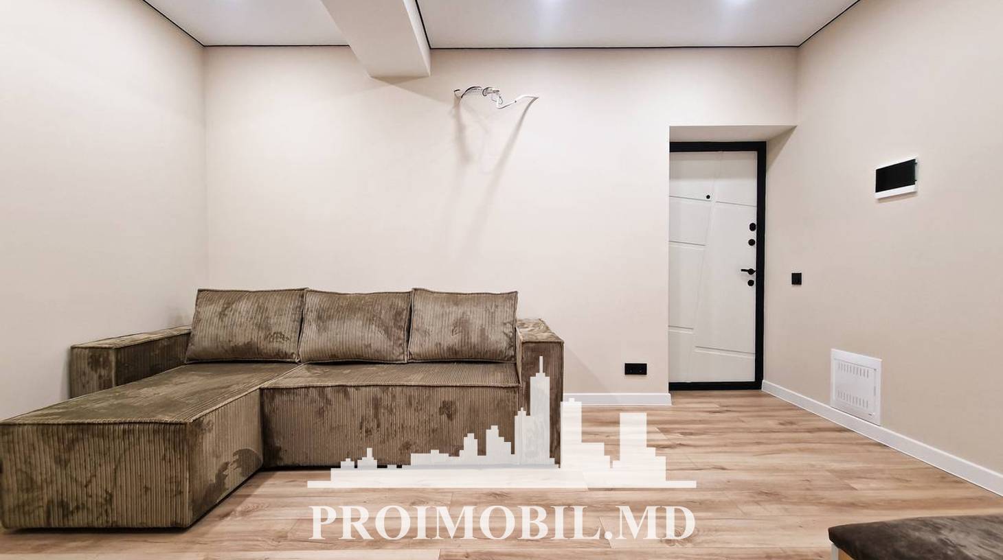 https://images.proimobil.md/lh-77E7uDhyGga25JBDmQCmjOK0JJ0z2IKzns5bcwsk/watermark:0.75:so:0:30:0.39/resize:fill:1460:816:1/gravity:ce/bG9jYWw6Ly8vZXN0YXRlL2xyLzUxYzgwZWFmLTI5YTAtNDhlZC1iYjQ3LTMyNzFhMzM2Njc5Yi5qcGVn