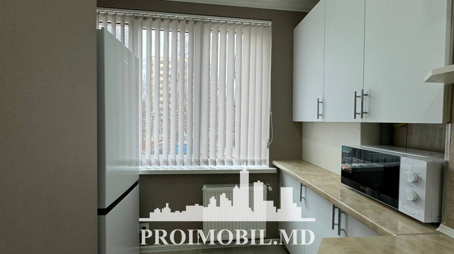 https://images.proimobil.md/lhL3XsjrK3gBI-N8QqOQ2uqUgj3WCcIh99c8TgddxWk/watermark:0.75:so:0:30:0.39/resize:fill:1460:816:1/gravity:ce/bG9jYWw6Ly8vZXN0YXRlL2xyLzJmOGRkYjlhLTdmOGMtNDQxYi1iODEwLWRhZTEwZGQ0MmIwZS5qcGVn