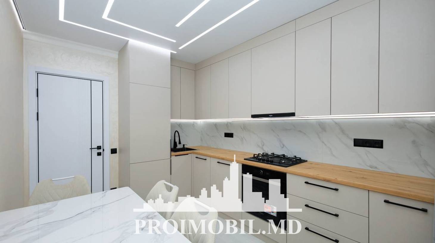 https://images.proimobil.md/ljAe1uOZli9A21zt53bzqp-wAp7eiTFcW3KNYf466Lw/watermark:0.75:so:0:30:0.39/resize:fill:1460:816:1/gravity:ce/bG9jYWw6Ly8vZXN0YXRlL2xyLzllMTU0NzQ2LWVjMDQtNDk1MS05M2ZjLTUzZjNlOTQ3ZjE3MS5qcGVn