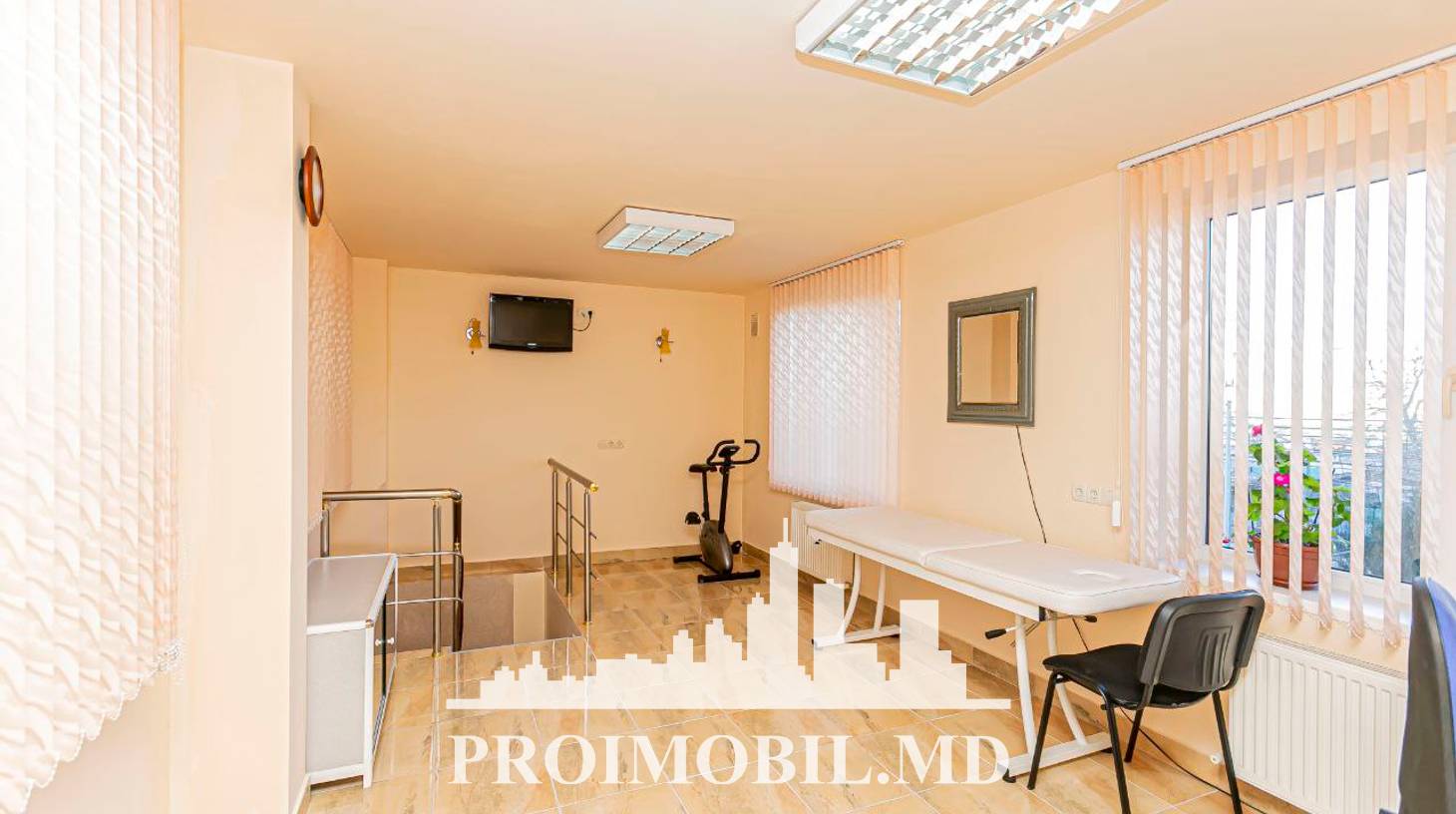 https://images.proimobil.md/ljLJ7jyp09SKm3rRs_inGV2_uUnK7MoDo3MQSydsEMQ/watermark:0.75:so:0:30:0.39/resize:fill:1460:816:1/gravity:ce/bG9jYWw6Ly8vZXN0YXRlL2xyLzUwM2M1ZDkyLTM4OGUtNGQ0MS05NGI3LTM0YTI0ZTRiMDkxNi5qcGVn