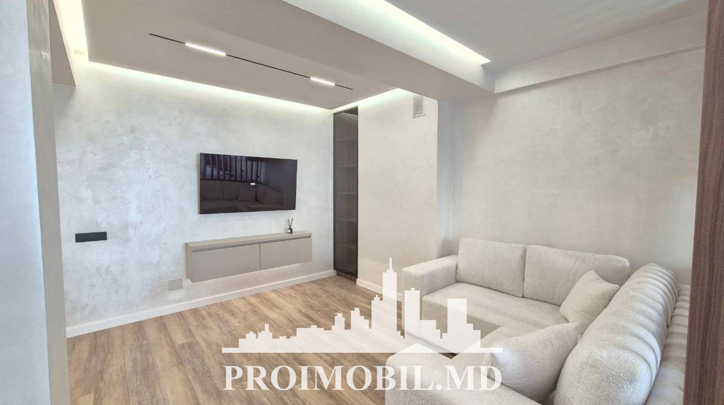 https://images.proimobil.md/lkDMfZBXZQ-_qt27JE9qxHI6K23W7NjNp-vZOc62_-Q/watermark:0.75:so:0:30:0.39/resize:fill:1460:816:1/gravity:ce/bG9jYWw6Ly8vZXN0YXRlL2xyL2Y1NjM3YWYzLTlkYWUtNDdiNy1hM2NjLWU5NTY1YWUwYmE4NC5qcGVn