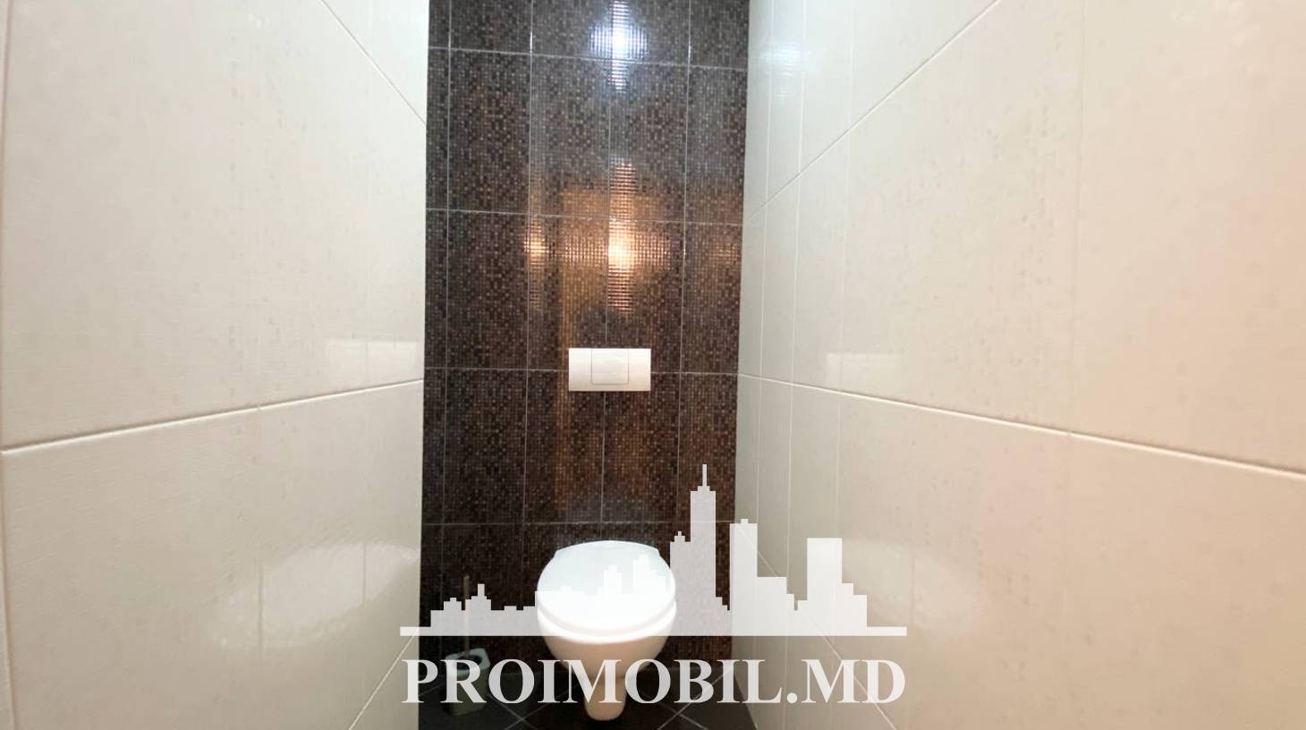 https://images.proimobil.md/lkeAKqG0jFrAtzyGRRJUn9l8V3ML9oAIhqKi0btNsY8/watermark:0.75:so:0:30:0.39/resize:fill:1460:816:1/gravity:ce/bG9jYWw6Ly8vZXN0YXRlL2xyLzMwZWQ1MDlmLWZkOTMtNGJjMi1iMTQ5LWI0NTg0YTAzMTE0Ni5qcGVn