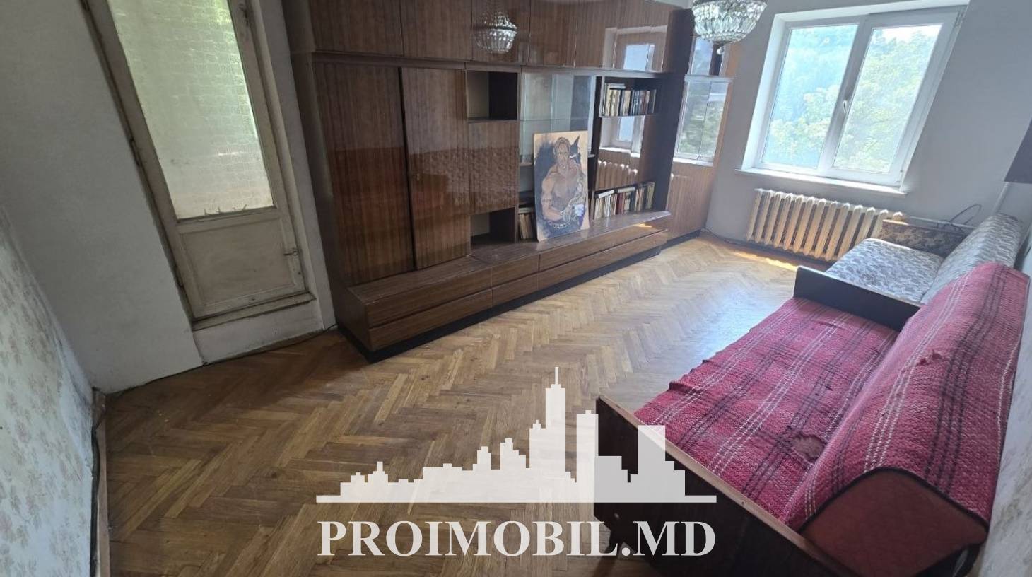 https://images.proimobil.md/lmD5xDfHED3705FSP3jfy4cIojTmov-sx_wzNAoIrnY/watermark:0.75:so:0:30:0.39/resize:fill:1460:816:1/gravity:ce/bG9jYWw6Ly8vZXN0YXRlL2xyLzNmMTA2YWU2LTM1YmYtNDQ1MC04MTQ3LWQ0NzM4MTBmZGM0Mi5qcGVn