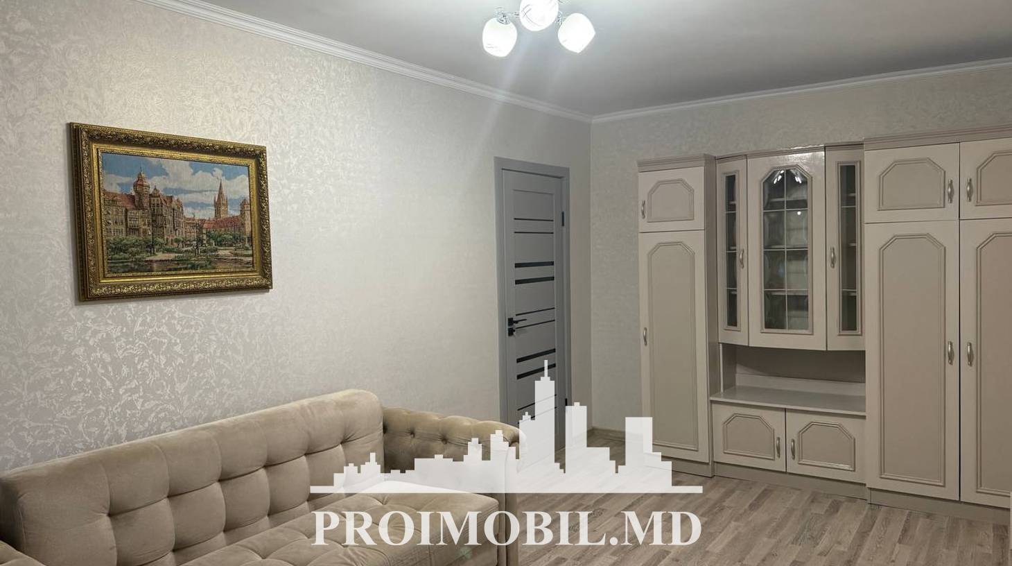 https://images.proimobil.md/lp8p8uh1q-NQ5OFC2CpqnqbqopreLtw0wOPqgQXo9vg/watermark:0.75:so:0:30:0.39/resize:fill:1460:816:1/gravity:ce/bG9jYWw6Ly8vZXN0YXRlL2xyL2M4MTI3MTVhLTk4N2YtNDA2MS1hOTRlLTdlZGQyNTJhZDBhYy5qcGVn