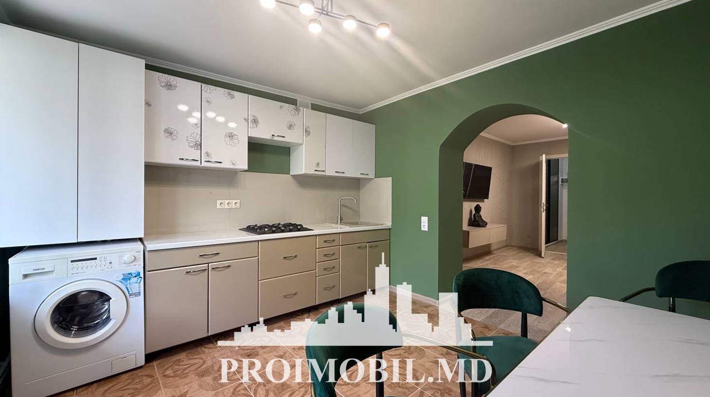 https://images.proimobil.md/lsIDAS4VG5sAYH8SFEJRSsR2Y1SbeiEpT6MVenZ3MiI/watermark:0.75:so:0:30:0.39/resize:fill:1460:816:1/gravity:ce/bG9jYWw6Ly8vZXN0YXRlL2xyL2Q0NTlkMGQyLTAxOTItNDYyMy1iMDg4LTY4ZmZjNTlkZTQ4NS5qcGVn