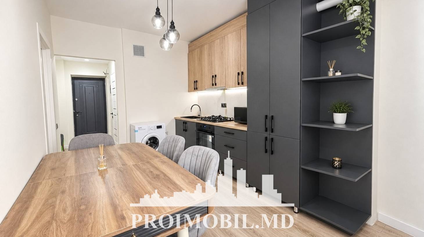 https://images.proimobil.md/lsnmksTkvp_oTItBAH3SLWsNpPJUmYWykQbuxno8SF8/watermark:0.75:so:0:30:0.39/resize:fill:1460:816:1/gravity:ce/bG9jYWw6Ly8vZXN0YXRlL2xyLzE5YjEyNmMyLTQwNjctNGRjNi04NDAxLTRjNjUyMGM3MWEzNy5qcGVn