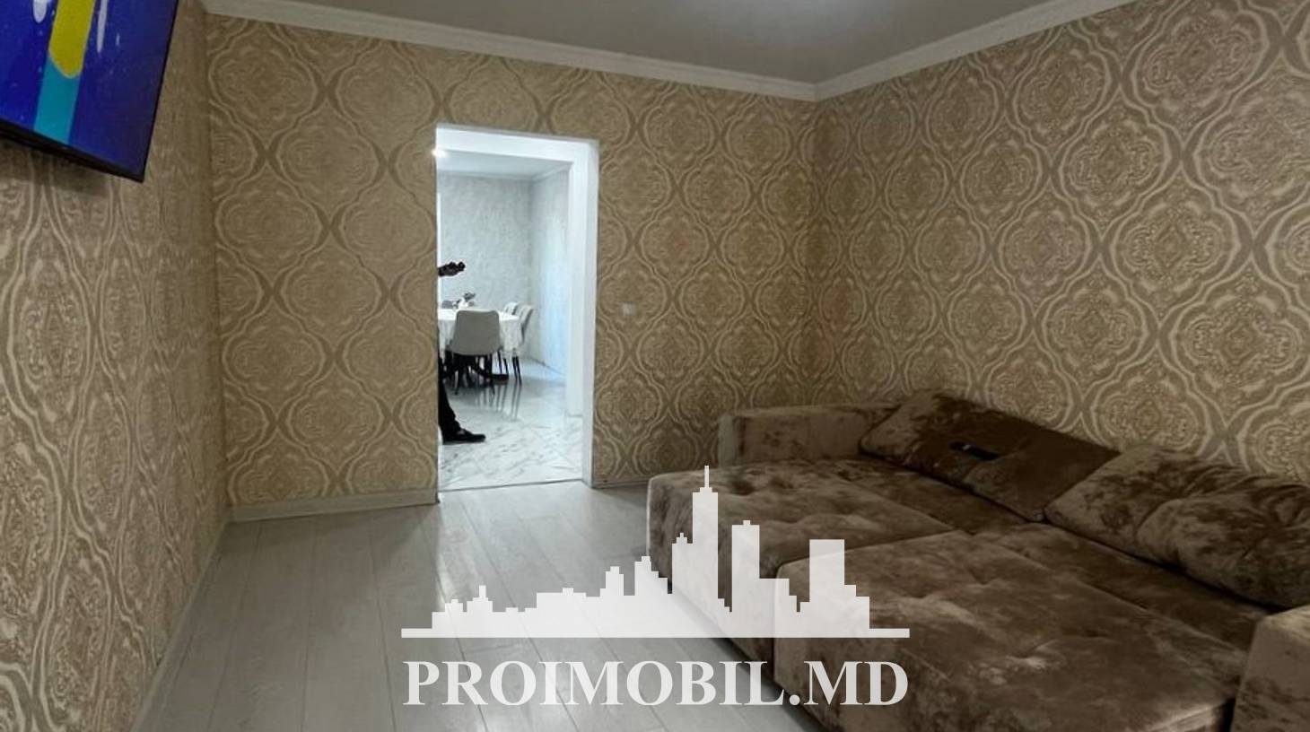 https://images.proimobil.md/lszhw1YNbVqK0MHOV0q7uQgOoIUdyBAq37SFhi5EAD8/watermark:0.75:so:0:30:0.39/resize:fill:1460:816:1/gravity:ce/bG9jYWw6Ly8vZXN0YXRlL2xyL2JhYzA1Y2U0LThiYWItNGNiMy1hZTBhLTMwYzhhYTY0YTc3OC5qcGVn