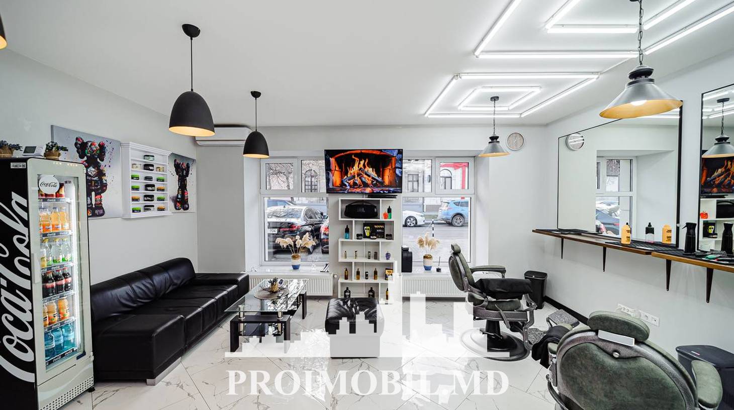 https://images.proimobil.md/lt8z3CZ0K2Nl2dsXUjTNvSL3L1gzxF5lnnnyCvUF13w/watermark:0.75:so:0:30:0.39/resize:fill:1460:816:1/gravity:ce/bG9jYWw6Ly8vZXN0YXRlL2xyLzQ0NDAwY2ExLTEzYWEtNDBjMy1iNDg1LTdjYzYxNjNjNjY0ZC5qcGVn