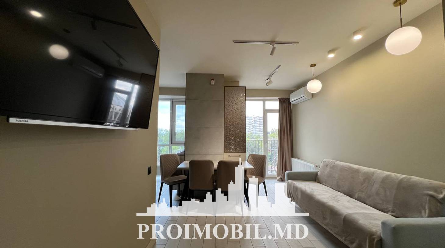 https://images.proimobil.md/lti2M4p_w1cdnGWlv8F_TAEjMQOu_itFjxKc1RYnMdQ/watermark:0.75:so:0:30:0.39/resize:fill:1460:816:1/gravity:ce/bG9jYWw6Ly8vZXN0YXRlL2xyL2U0OTVkZWI1LTU5ZjUtNGNhOC05N2NmLWJhNWFkNjc5MzU2My5qcGVn