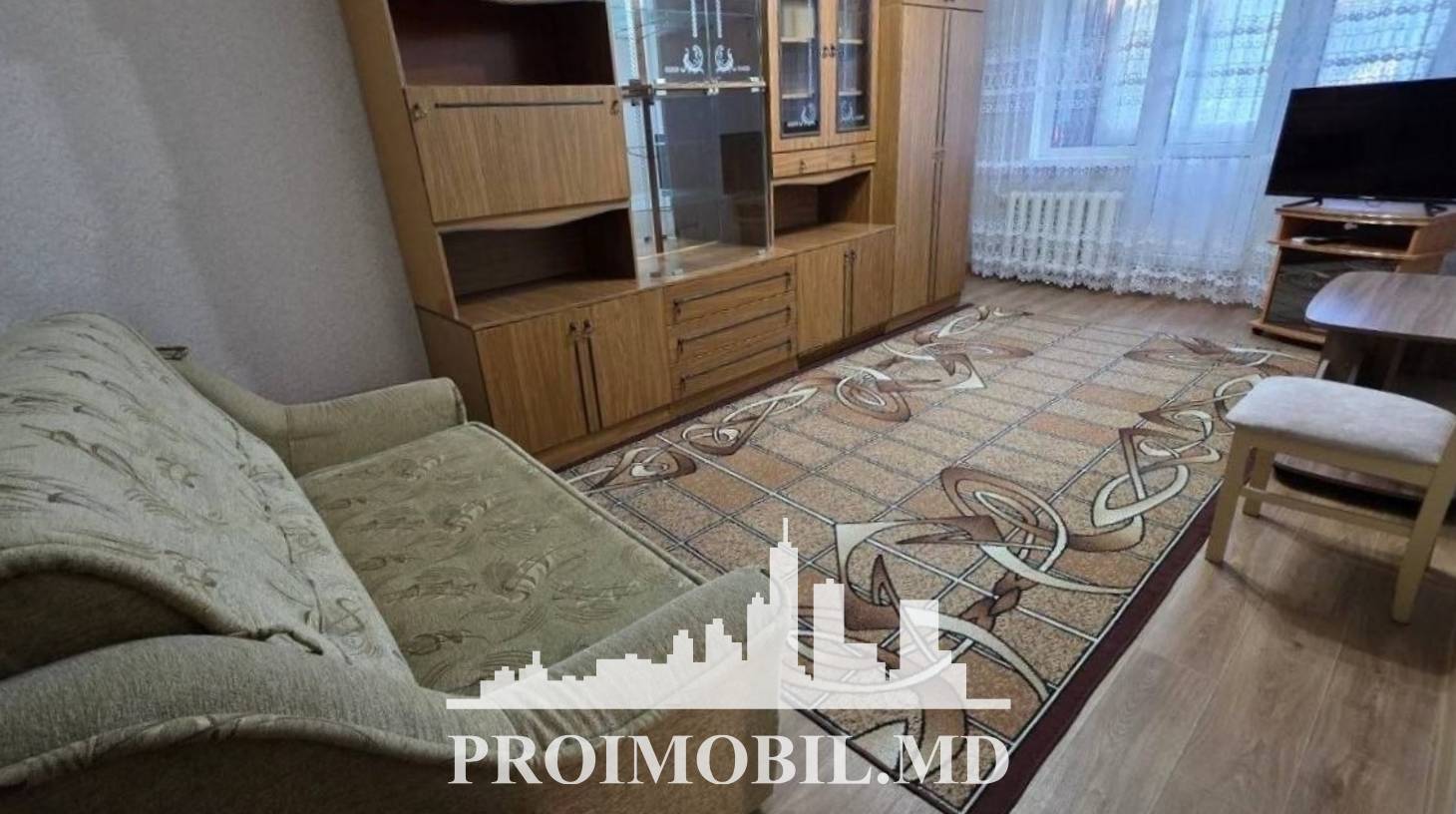 https://images.proimobil.md/m-KgPWmxV7EENobqua1fSwMkZ0iUEh0Yty7pJQ33ki4/watermark:0.75:so:0:30:0.39/resize:fill:1460:816:1/gravity:ce/bG9jYWw6Ly8vZXN0YXRlL2xyLzM5OTUzZTNiLWNiMzktNDRmNS04NDFhLTJkYThkNjhmMGU5MC5qcGVn