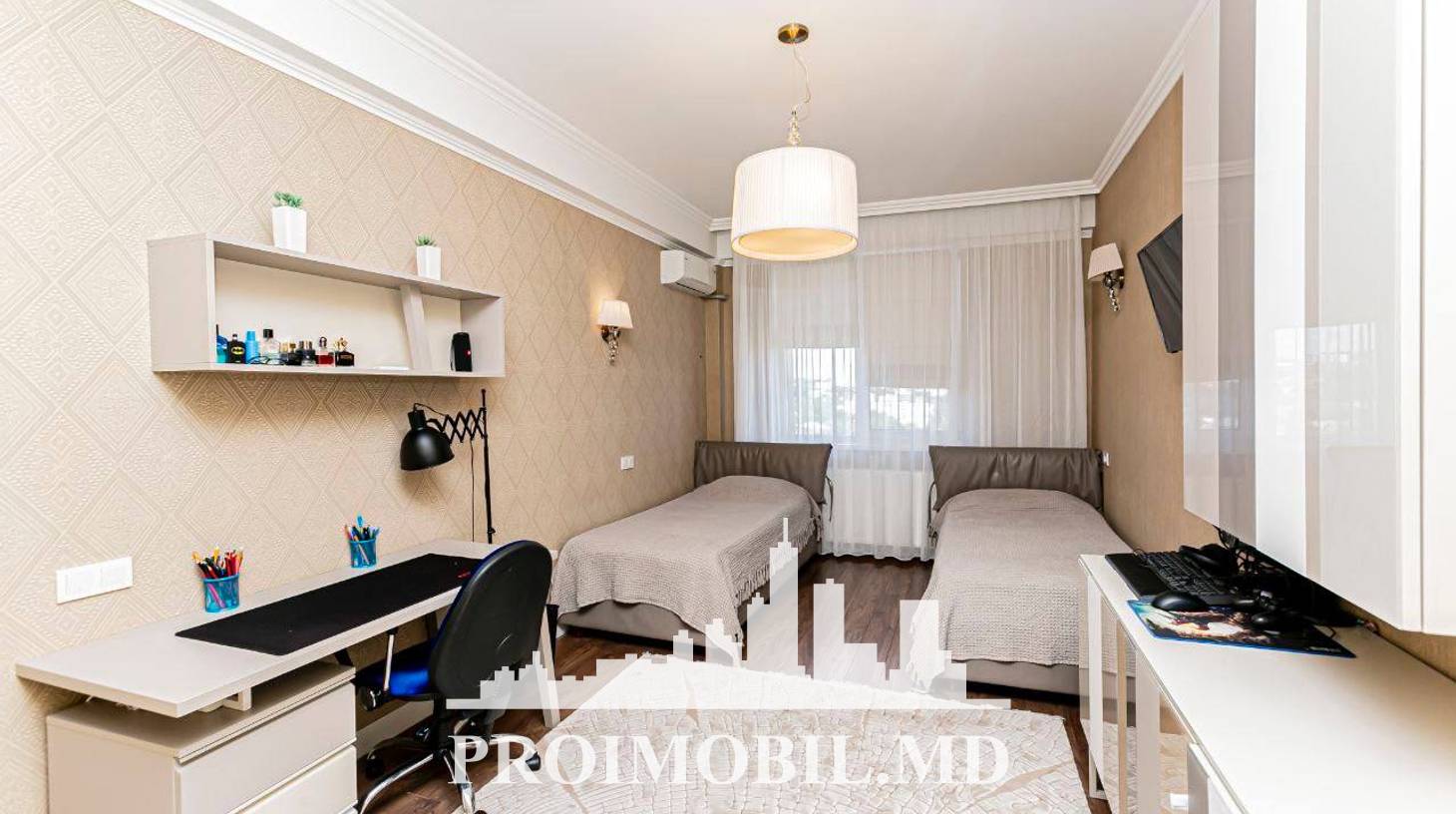 https://images.proimobil.md/m1FGc64hE9Nvi39K4ver2N9RDWMdgpCUOU1v-kvK56Y/watermark:0.75:so:0:30:0.39/resize:fill:1460:816:1/gravity:ce/bG9jYWw6Ly8vZXN0YXRlL2xyLzVkZWUwNDQ1LTkzYjktNDg4OS04M2I5LWQzZTljZDJiYjAzZS5qcGVn