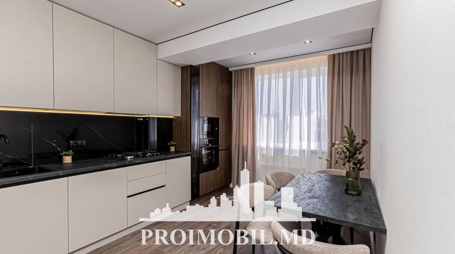 https://images.proimobil.md/m1R5_wU2h5d3bsNw80jeixUIHmJFiP7VGa46VY9y5nw/watermark:0.75:so:0:30:0.39/resize:fill:1460:816:1/gravity:ce/bG9jYWw6Ly8vZXN0YXRlL2xyLzUzZjNmNzdjLTBiMzEtNDUxNC05YTdhLThhMDYxNDRiODAxNi5qcGVn