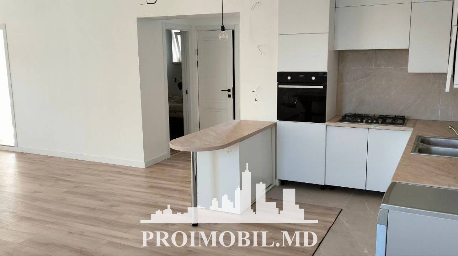 https://images.proimobil.md/m1nGLoO30kis5k-p70OtaRrnBWKhSSVNirKFQo37qj8/watermark:0.75:so:0:30:0.39/resize:fill:1460:816:1/gravity:ce/bG9jYWw6Ly8vZXN0YXRlL2xyL2M2ZGE0MzcwLTE2NzEtNGU3YS1hZjNjLTU1OGE1MTY2YmEyYS5qcGVn