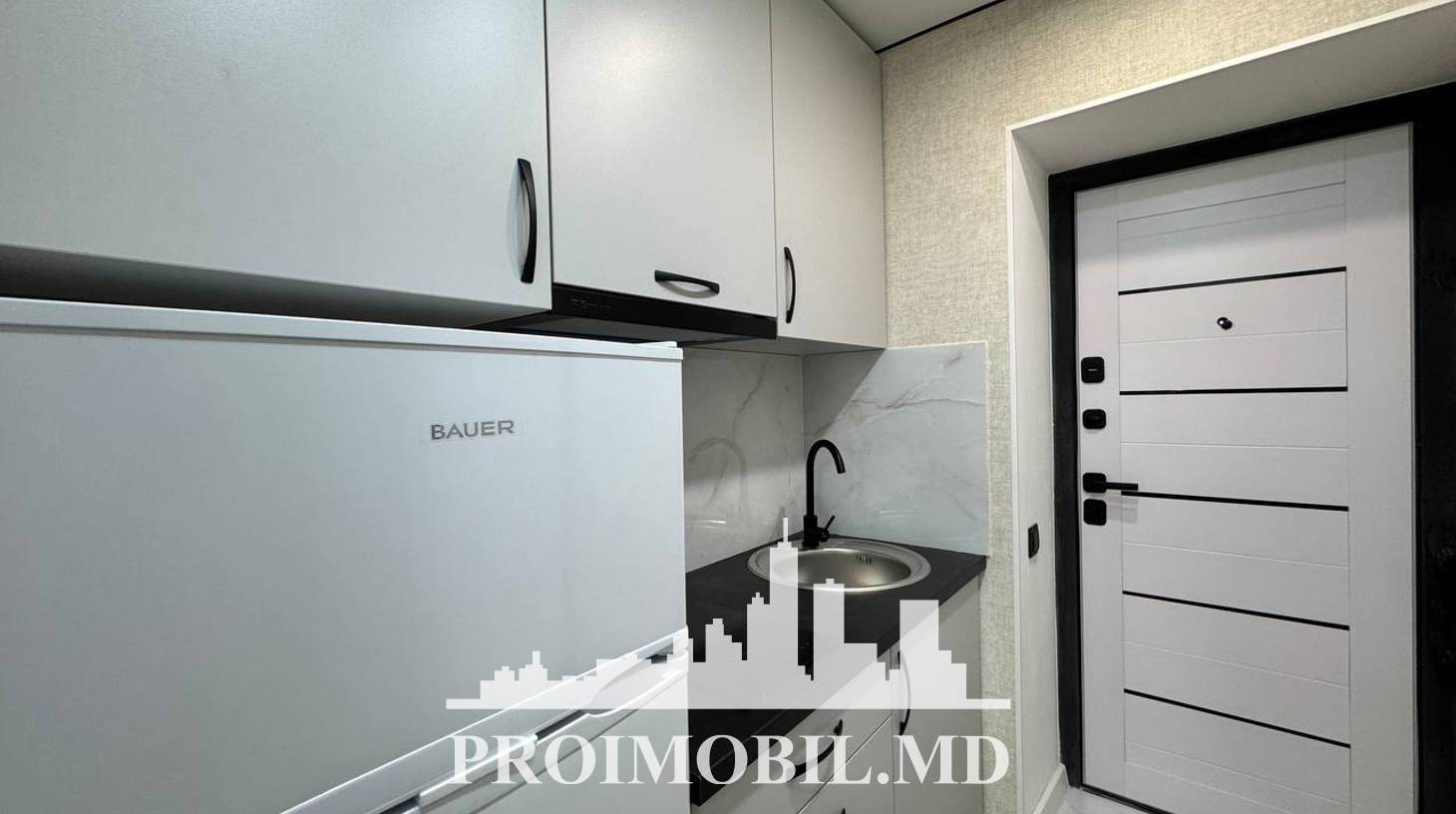 https://images.proimobil.md/m5lIDBRXrzZ33mSv9lDVG2Ur4fJb8i9_UbzVVMr1TPc/watermark:0.75:so:0:30:0.39/resize:fill:1460:816:1/gravity:ce/bG9jYWw6Ly8vZXN0YXRlL2xyLzQ4N2UzNWJjLTFjZGMtNDlhYi05ZWQ4LWIwMzQxMzBkZjFiMC5qcGVn