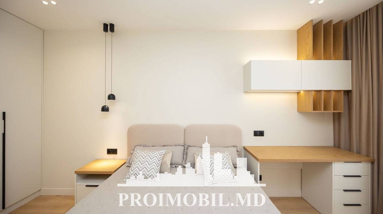 https://images.proimobil.md/m6FQWIvms_UoQ2GDZd8YnaUlMeRv_hyITCQxXzCG_Ok/watermark:0.75:so:0:30:0.39/resize:fill:1460:816:1/gravity:ce/bG9jYWw6Ly8vZXN0YXRlL2xyL2JjYzliMmU0LTU3MDItNDU4Mi1hNjU1LWI1NTU0OTM4ZWU2Yi5qcGVn